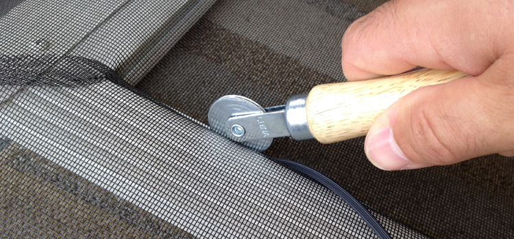 metal screen door repair in El Monte