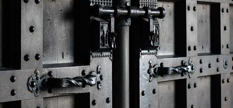 steel entry door repair in El Monte